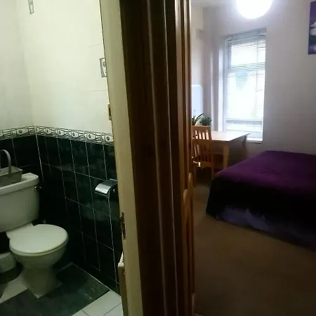 Homestay Conscious Cozy Place Near Airport And Leeds / Bradford *
